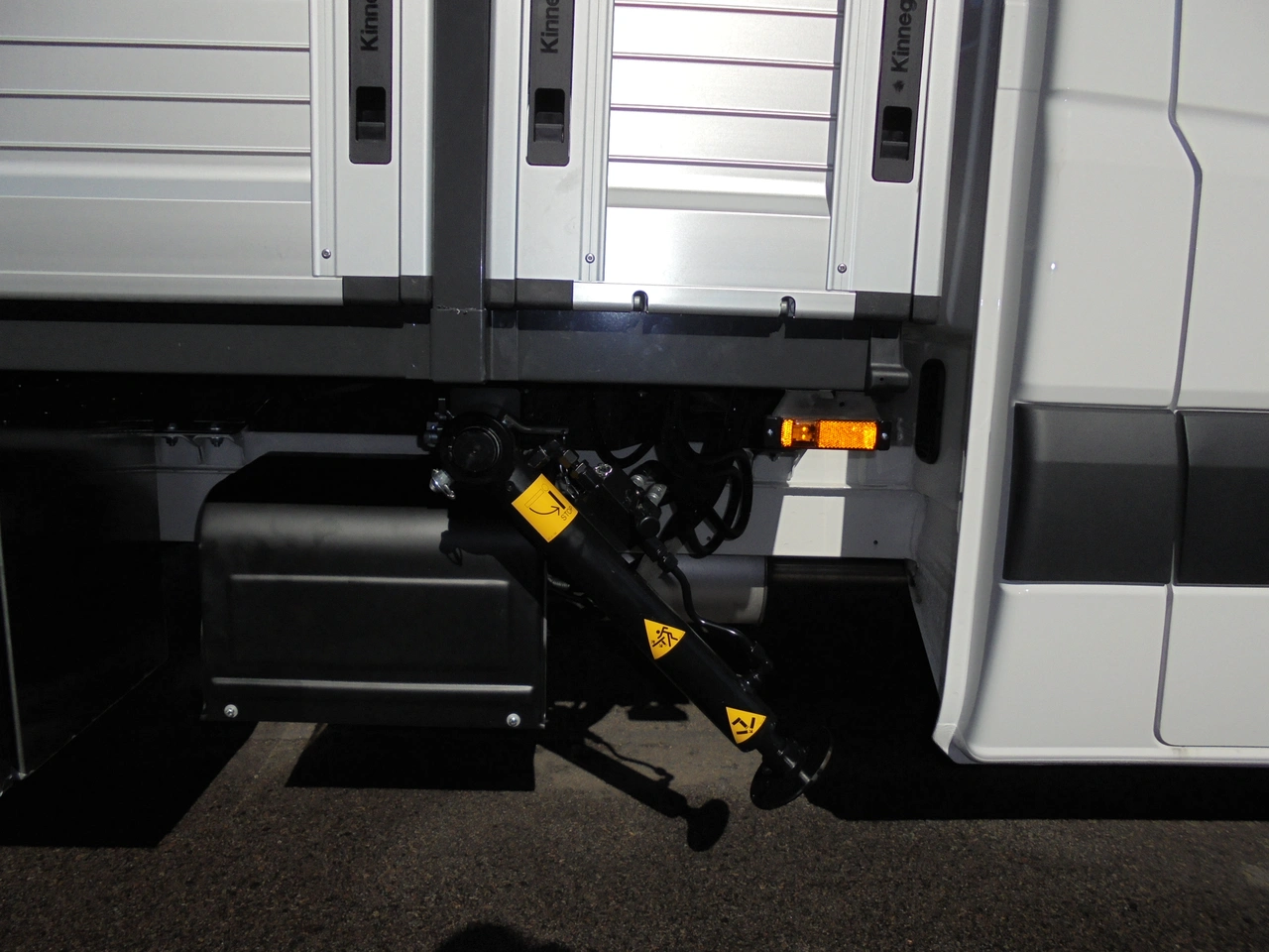 ML.150.2 - 2 hydrauliska utskjut