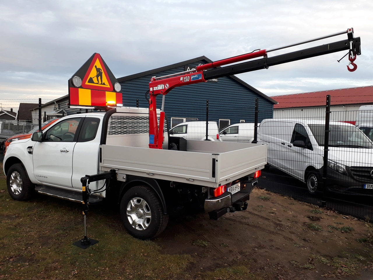 ML.150.2 - 2 hydrauliska utskjut