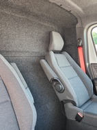 Renault Master Komfortvägg. Utan ruta.
