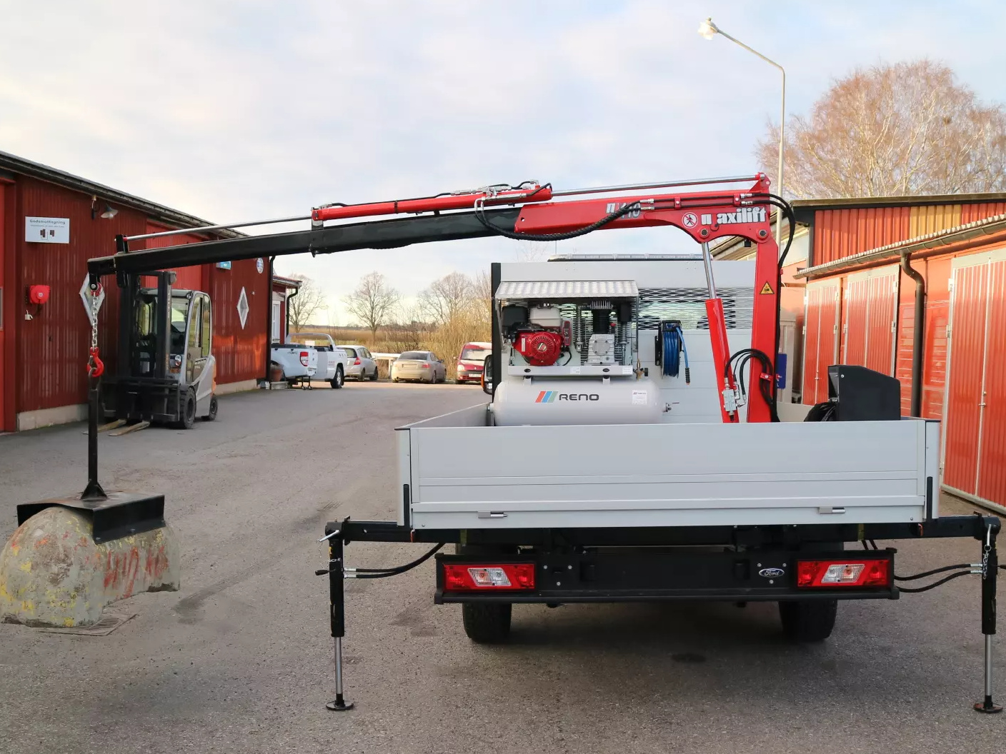 ML.110.3 - 3 hydrauliska utskjut