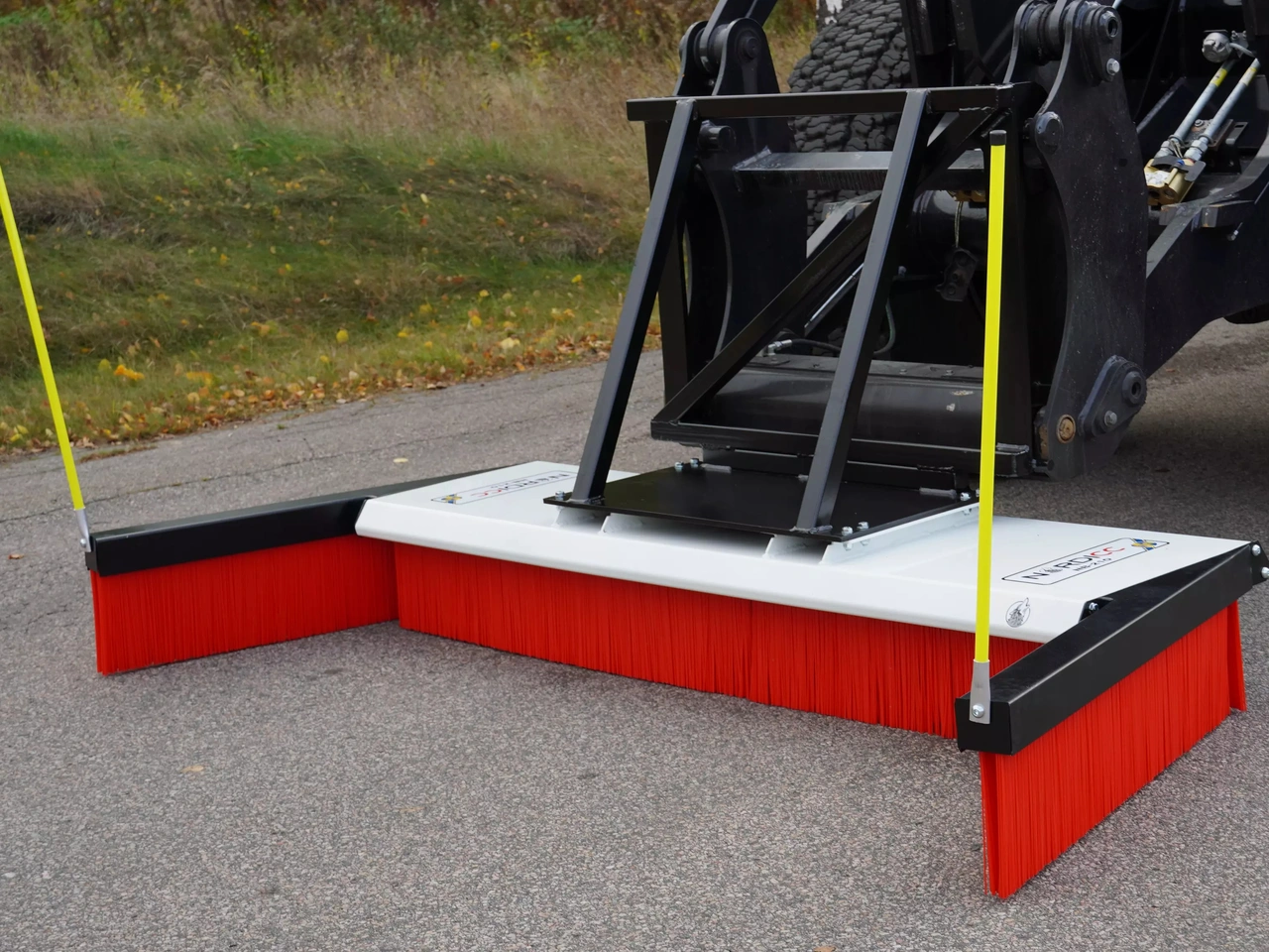 Sidovingar till Nordicc Borste