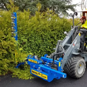 Slanetrac SA800 with hedge cutter
